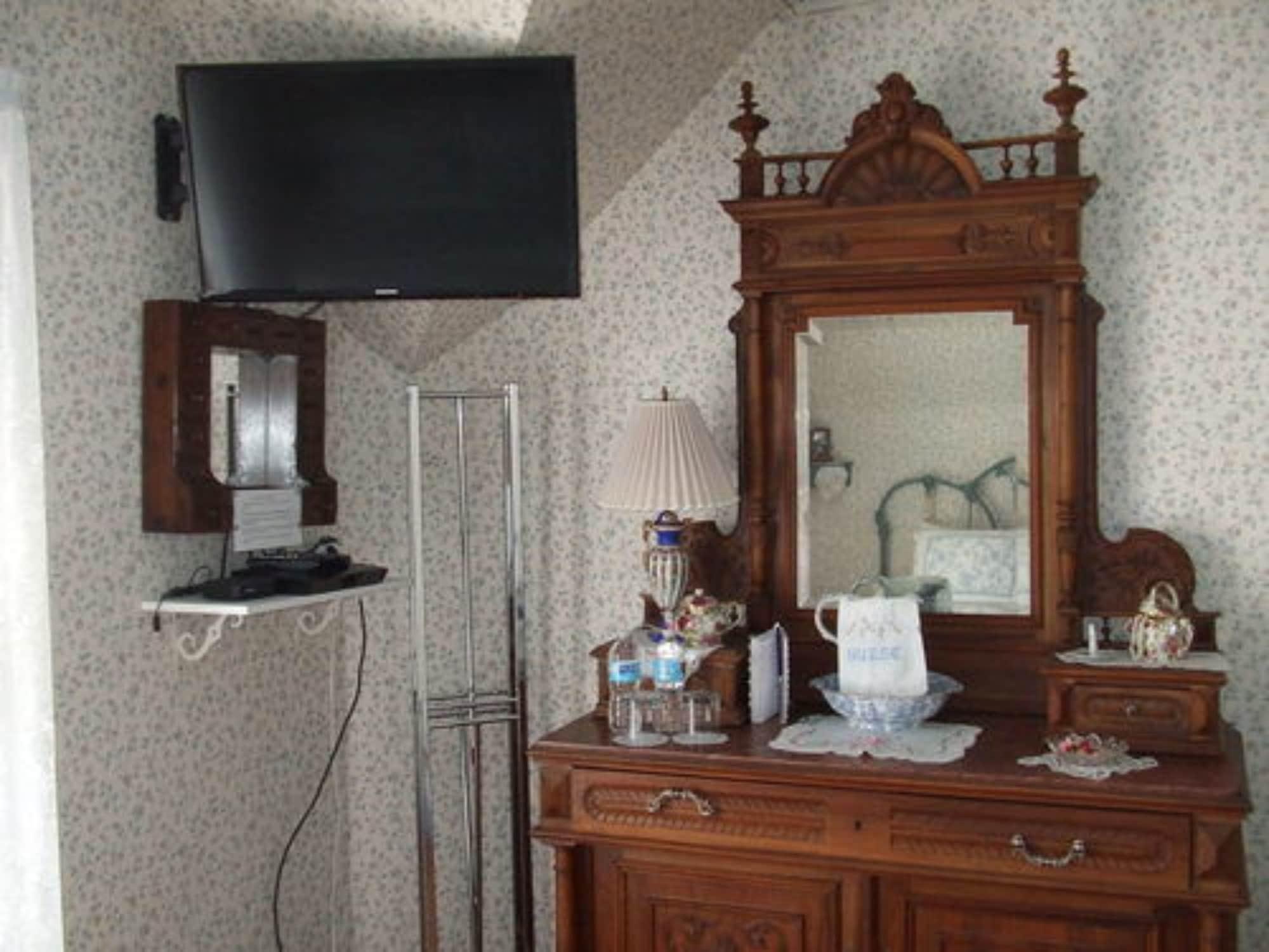 เดอะ ซิลค์ พิงคูชัน Bed & Breakfast โกลเดน ภายนอก รูปภาพ